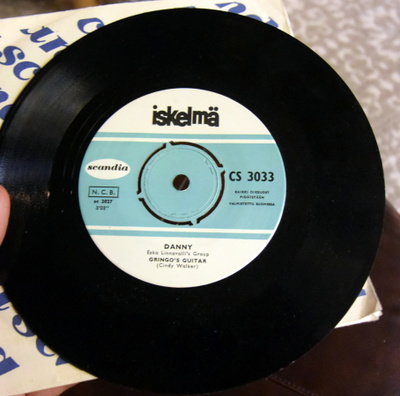 Danny / Johnny – Gringo's Guitar / The Pied Piper