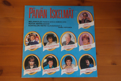 Päivän Iskelmät 4 LP.12 huippuhittiä.