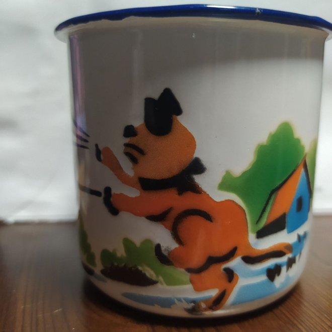 Emalimuki kissa ja ilmapallot