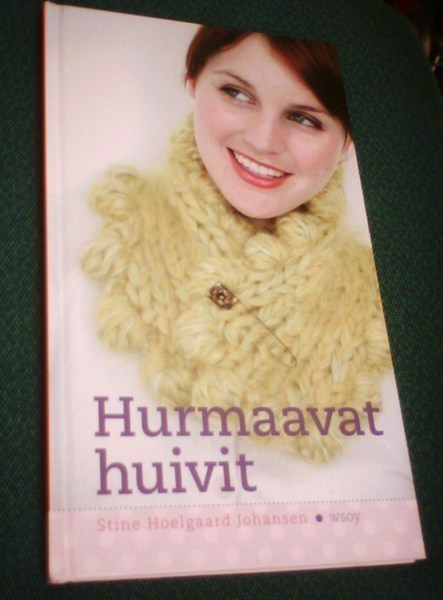 Stine Hoelgaard Johansen: HURMAAVAT HUIVIT (Sis.postikulut)