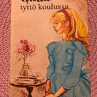 Martta Sandwall-Bergström Gulla-tyttö koulussa - pikkukuva 1
