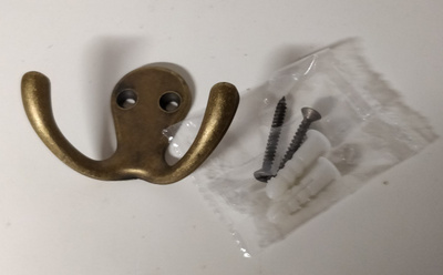 SENÄKOUKKU 6kpl + kiinnitysruuvit