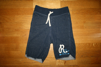H&M L.O.G.G t.sin collegeshortsit 134