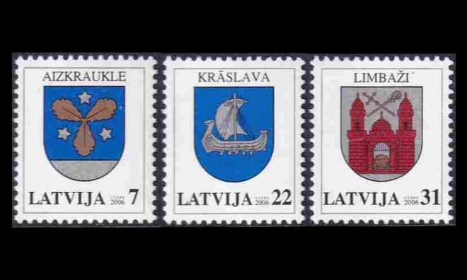Latvia 660-2 ** Käyttösarja Vaakuna (2006)