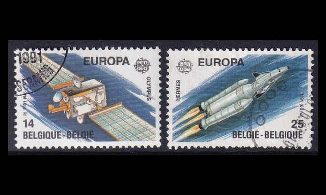 Belgia 2458-9 o Europa avaruus (1991)