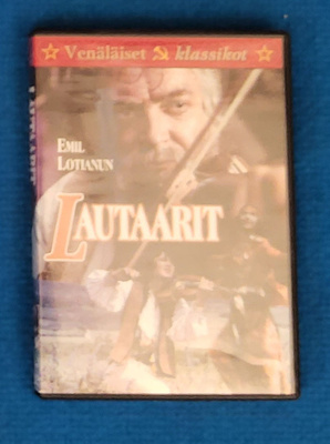 Lautaarit