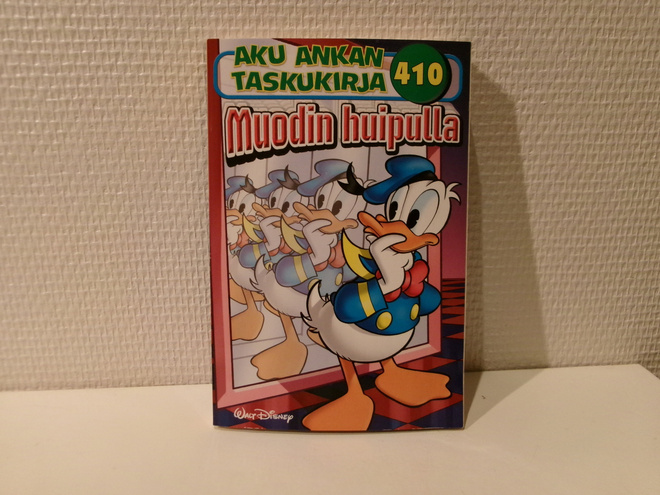 Aku Ankan taskukirja 410 Muodin huipulla