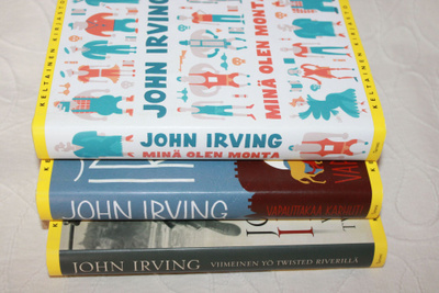 John Irving  kolme kirjaa (loistokuntoiset)