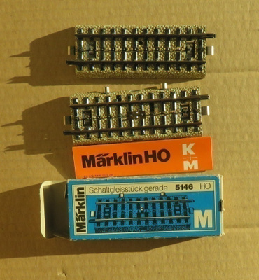 Märklin suora kytkinraideosa + 5107 kisko
