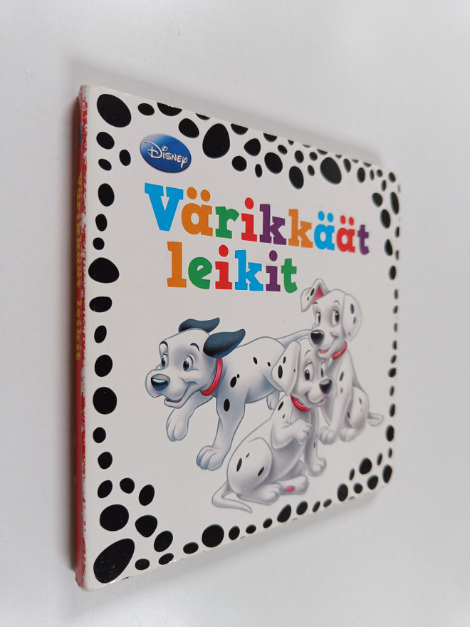 Riikka Harmaja-Pennanen : Värikkäät leikit