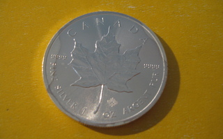 Kanada 5 dollaria hopeaa Maple Leaf – 2016