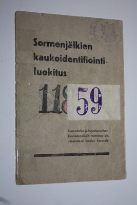 Veikko Karesalo : Sormenjälkien kaukoidentifiointiluokitus