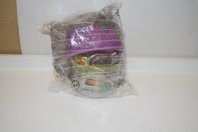 mcdonalds happy meal lelu smurffit
