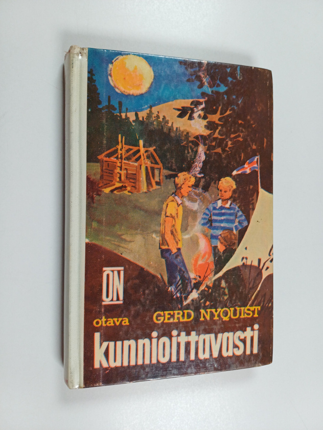 Gerd Nyquist : Kunnioittavasti : nuorisonromaani