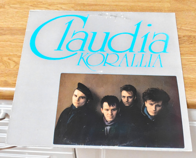 Claudia korallia LP