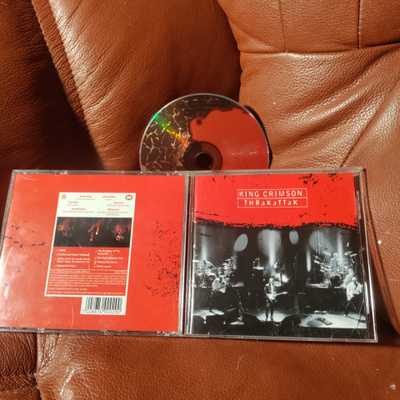 KING CRIMSON -thrakattack CD.