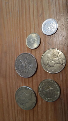 Ulkomaalaisia kolikoita