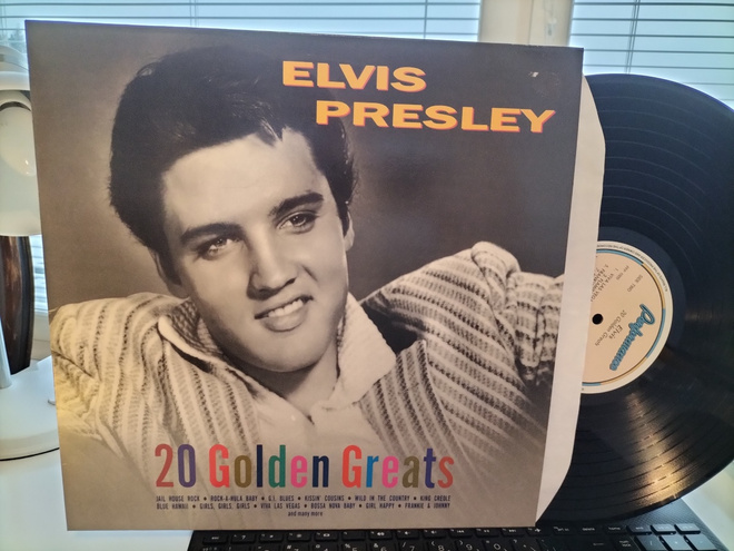 ELVIS PRESLEY, 20 Golden Greats, LP UK -89 HIENO KUNTO !!