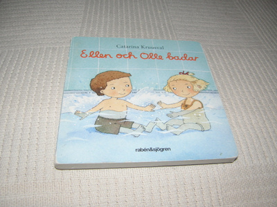 Catarina Kruusval Ellen och Olle badar