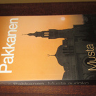 Outi Pakkanen: Musta aurinko - pikkukuva 1