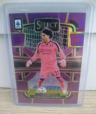 Guillermo Ochoa numeroitu 7/49