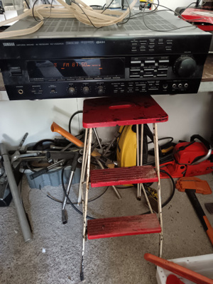 Yamaha natural soubd kotisteatteri vahvistin