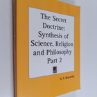 Helena Petrovna Blavatsky : The secret doctrine : the syn... - pikkukuva 1