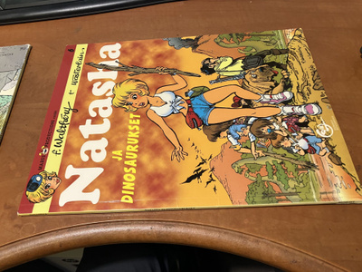 NATASHA 6 DINOSAURUKSET HYVÄ