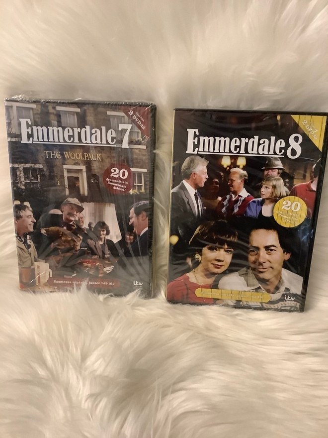 EMMERDALE  KAUDET 7 & 8 (UUDET MUOVEISSA)