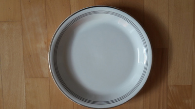 Arabia 25,5 cm lautanen (tarjoilulautanen) + 2 leipälautasta