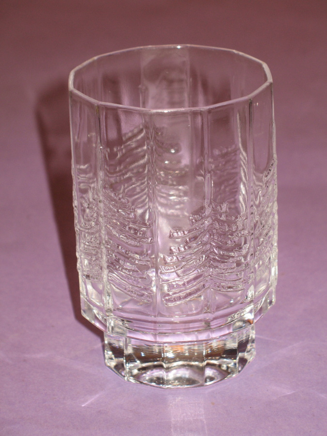 IITTALA: KUUSI -JUOMALASI