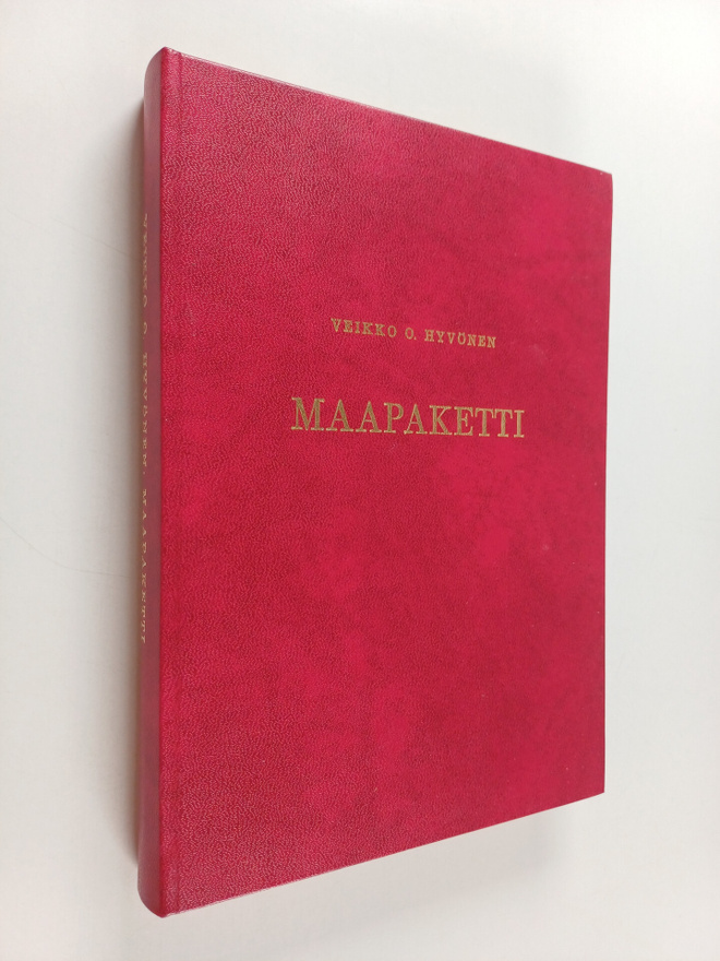 Veikko O. Hyvönen : Maapaketti