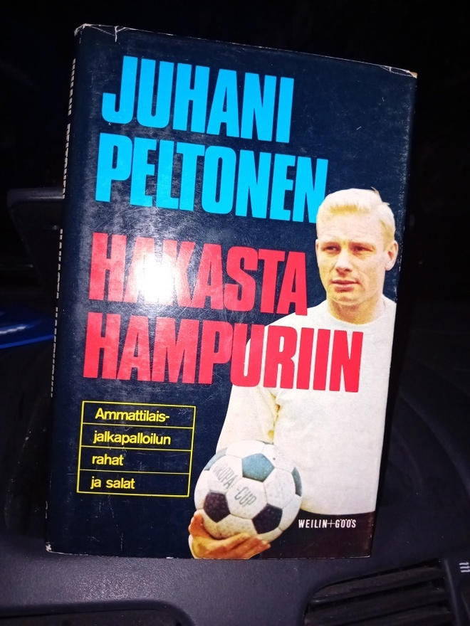 Juhani Peltonen  :  Hakasta Hampuriin ( SIS POSTIKULU )