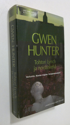 Gwen Hunter : Tohtori Lynch ja noidankehä