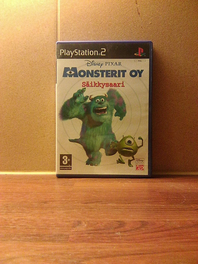 PS 2: DISNEY/PIXAR MONSTERIT OY SÄIKKYSAARI (CIB) PAL