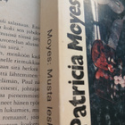 Patricia Moyes - Musta leski (pokkari) - pikkukuva 2