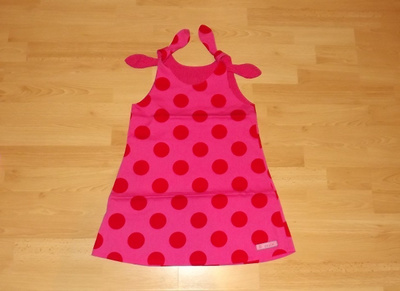 Herkullinen Polka Dot kesämekko 122/128cm, käsityötä!