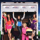 Hot In Cleveland - Kausi 1 - (2 DVD) - pikkukuva 1