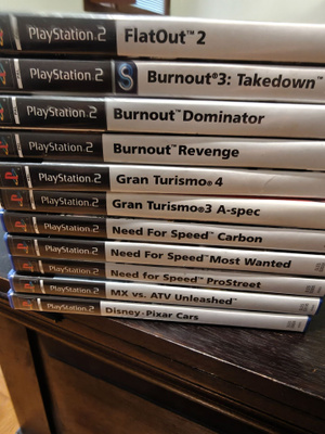 PS2 ajopeli paketti