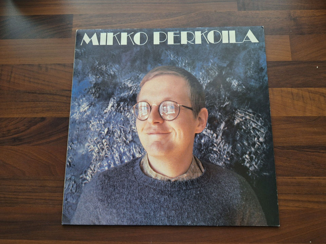 MIKKO PERKOILA - KOIRA TAPAA TUTTUJAAN . LP