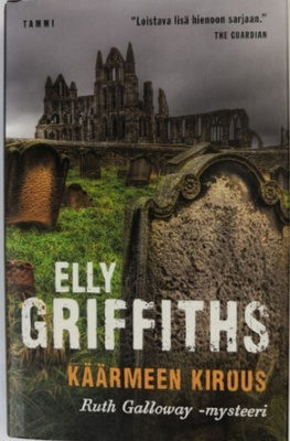 Elly Griffiths - Käärmeen kirous