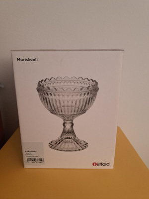 Mariskooli Tummanharmaa 155mm käyttämätön ja virheetön