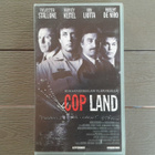 VHS: Cop Land (Sylvester Stallone, Robert De Niro 1997) - pikkukuva 1