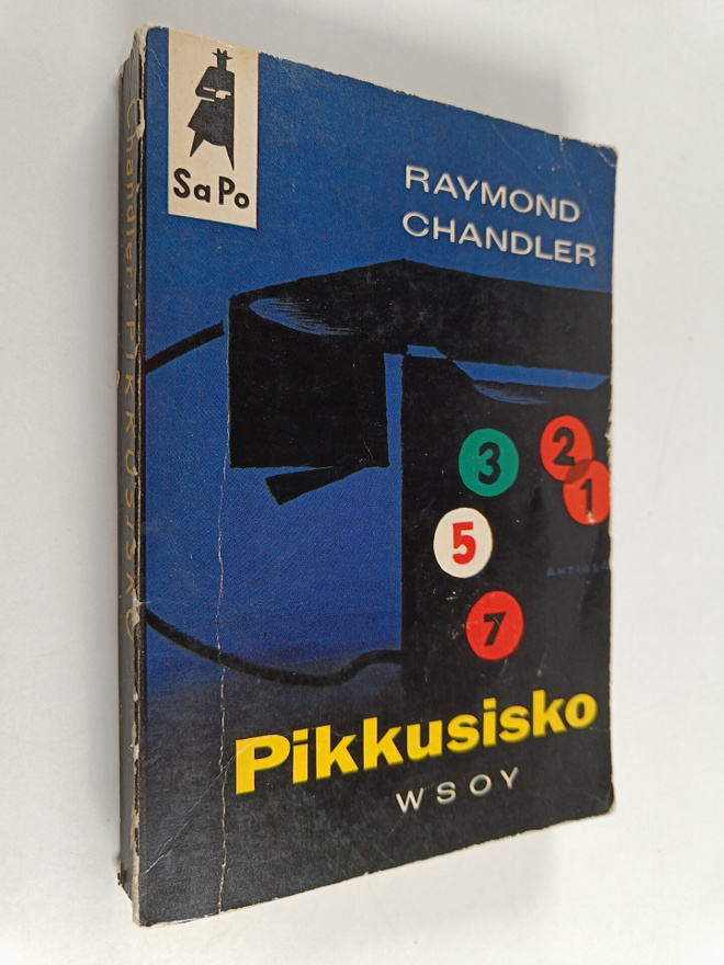 Raymond Chandler : Pikkusisko