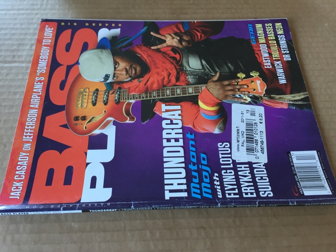 BASS PLAYER MAGAZINE HOLIDAY 2011 HYVÄ