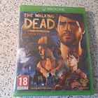 The Walking Dead - A New Frontier (Xbox One) (UUSI) - pikkukuva 1