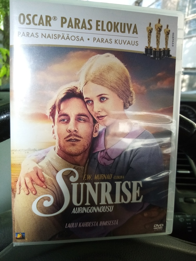 DVD SUNRISE -  AURINGONNOUSU ( SIS POSTIKULU)