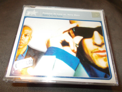 CDM FUNKSTAR DE LUXE ** WALKIN IN THE NAME **