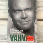 Erik Bertrand Larssen - Vahva (pokkari) - pikkukuva 1