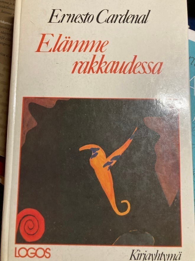CARDENAL: ELÄMME RAKKAUDESSA